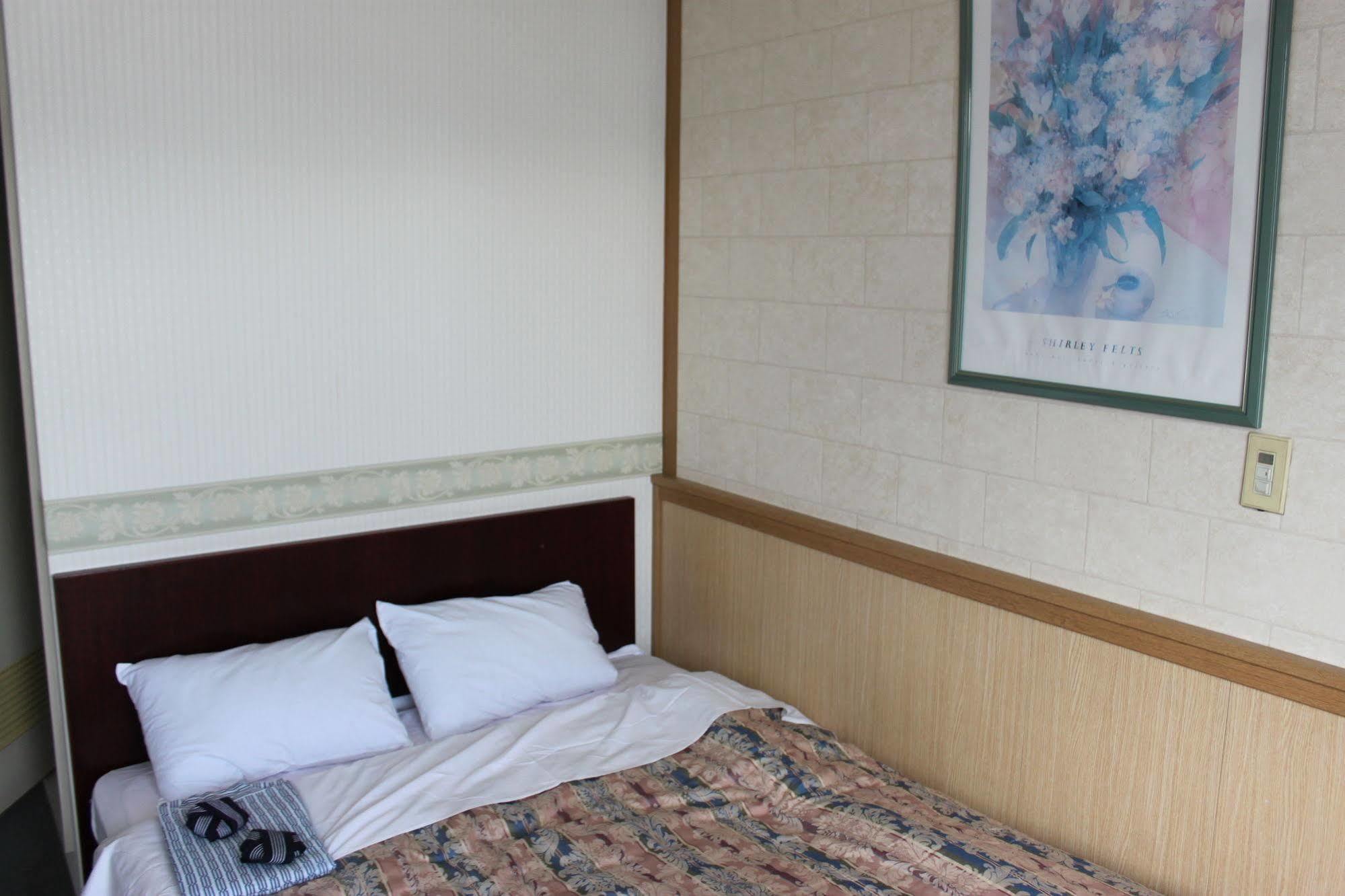 ¿Cuáles son los mejores hoteles cerca de Fujikyu Highlands? Fujiyoshida Exterior foto